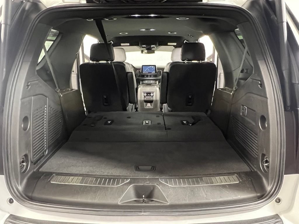 Used 2021 Summit White Chevrolet Z71 image 26