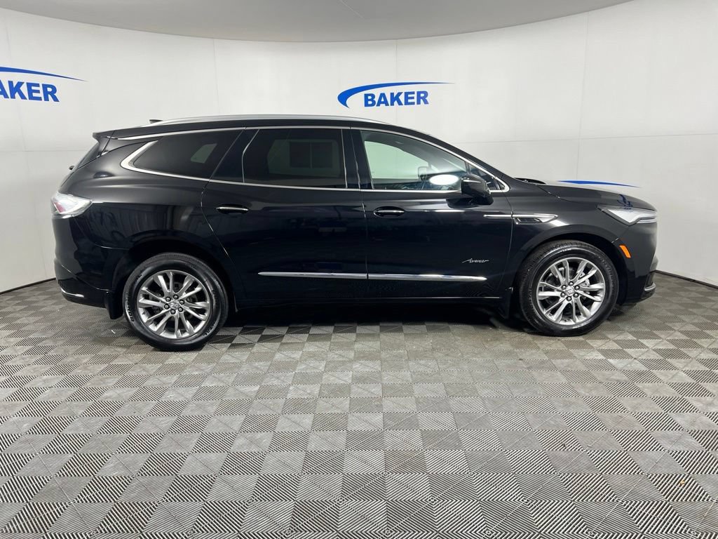 Used 2023 Ebony Twilight Buick Avenir image 7