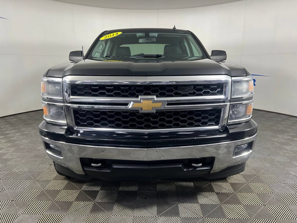 Used 2014 Black Chevrolet LT image 9