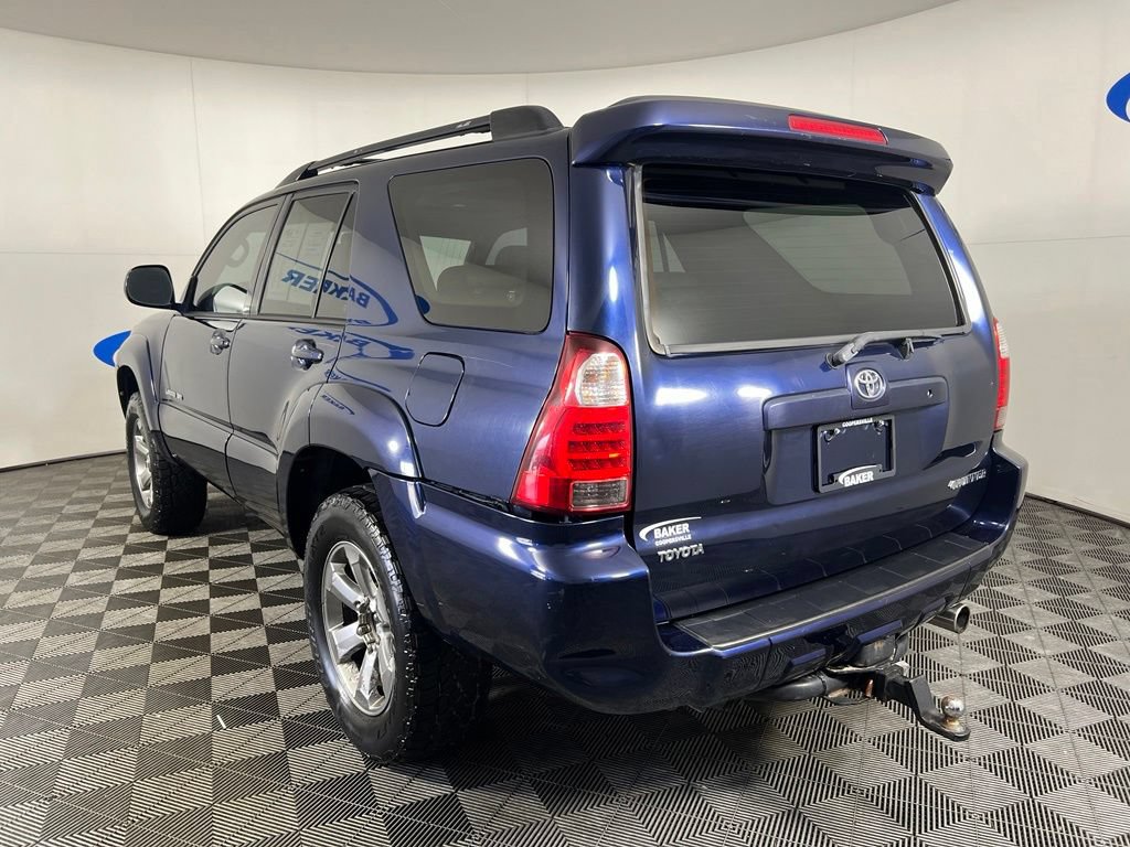 Used 2006 Nautical Blue Toyota Limited V8 image 3
