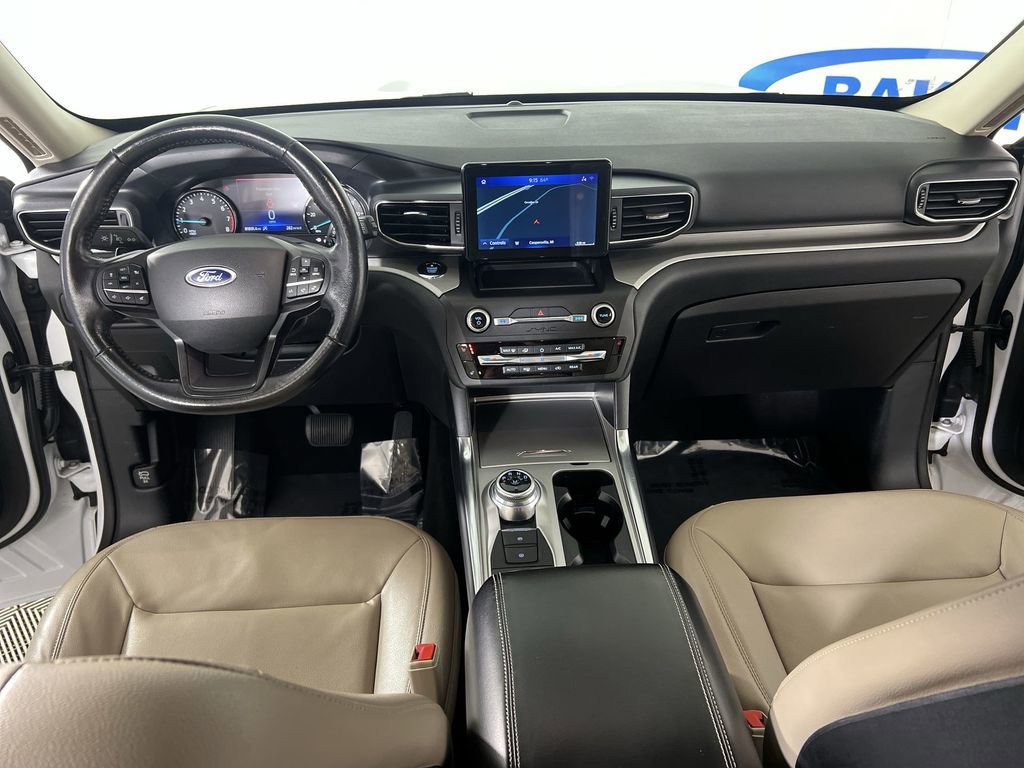 Used 2020 Oxford White Ford XLT image 22