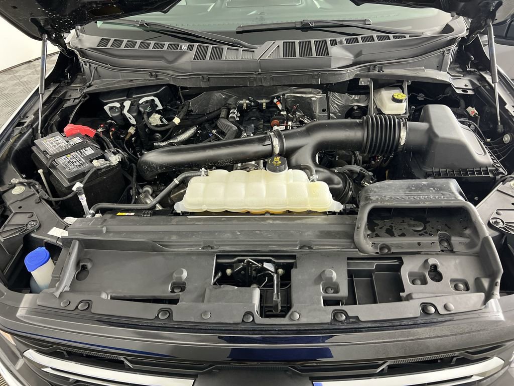 Used 2025 Agate Black Ford XLT image 28