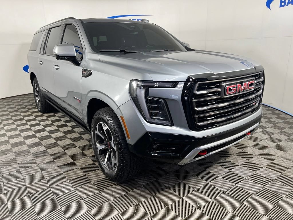 Used 2025 Sterling GMC AT4 Ultimate image 8
