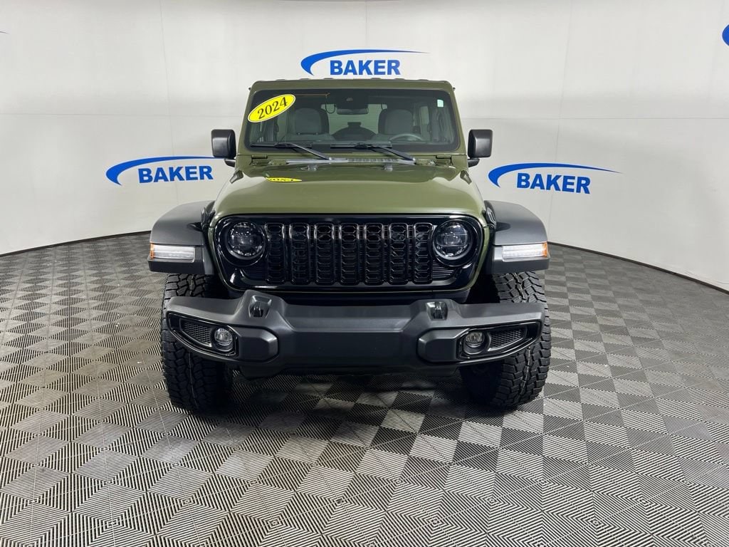 Used 2024 Sarge Green Clearcoat Jeep Sport image 9