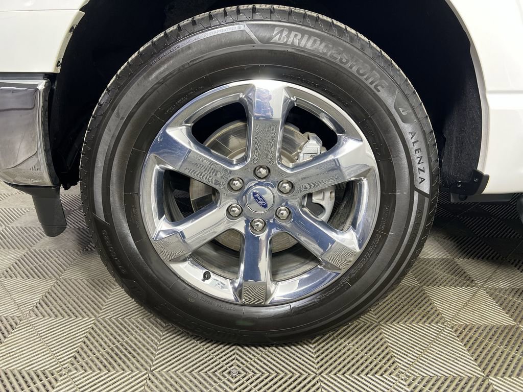 Used 2021 Star White Metallic Tri-Coat Ford  image 33