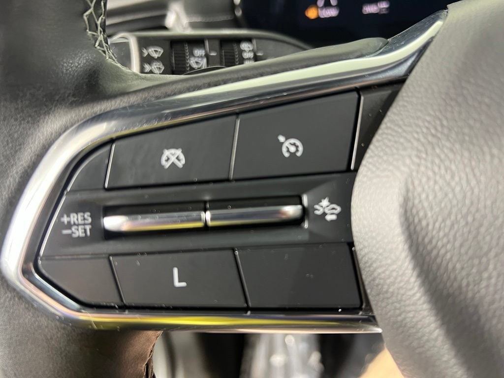 Used 2024 Sterling Gray Chevrolet LT image 25