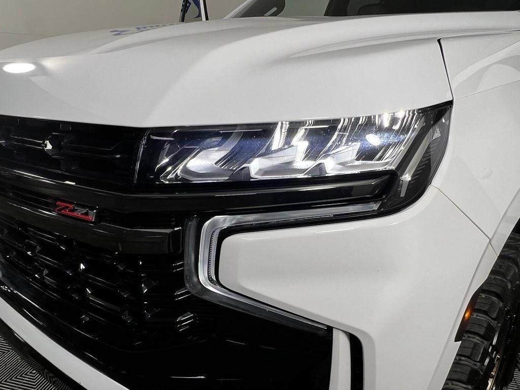 Used 2021 Summit White Chevrolet Z71 image 35