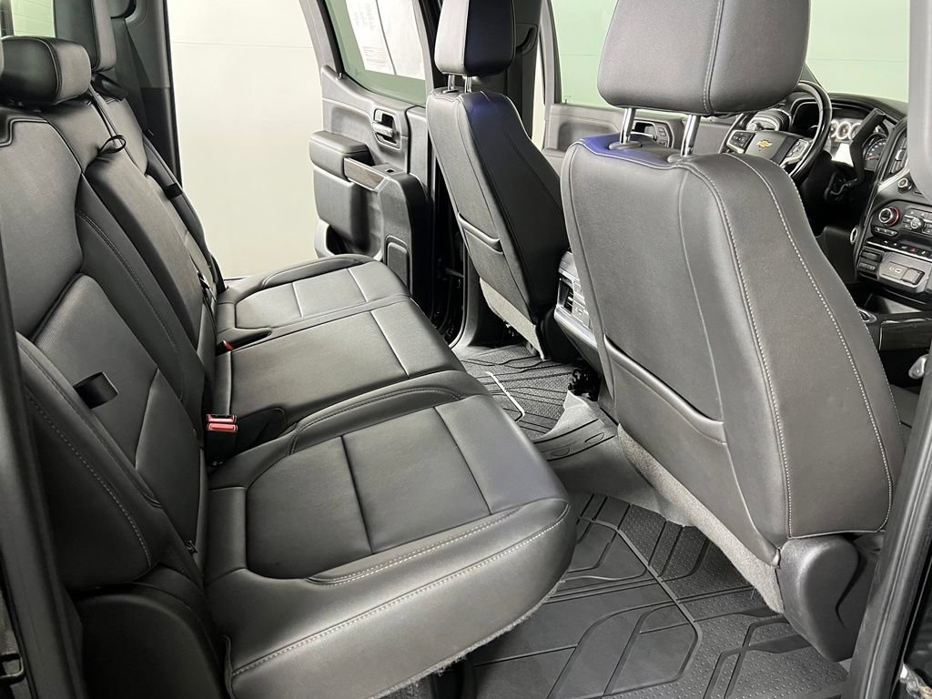 Used 2019 Black Chevrolet LTZ image 12