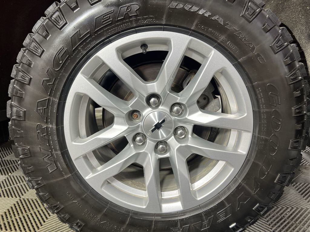 Used 2021 Red Hot Chevrolet RST image 32