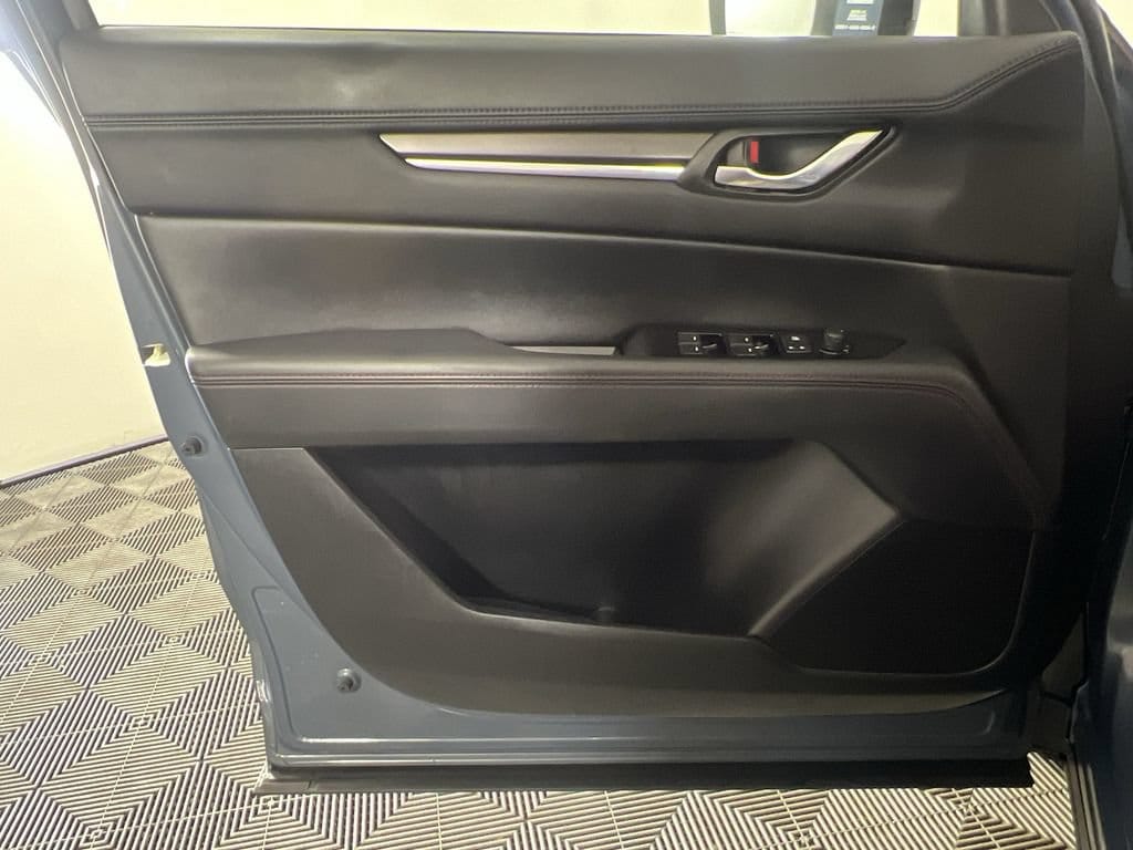 Used 2023 Polymetal Gray Mazda 2.5 S Carbon Edition image 16