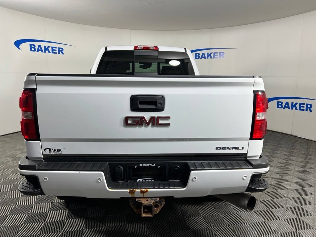 Used 2015 Summit White GMC Denali image 5