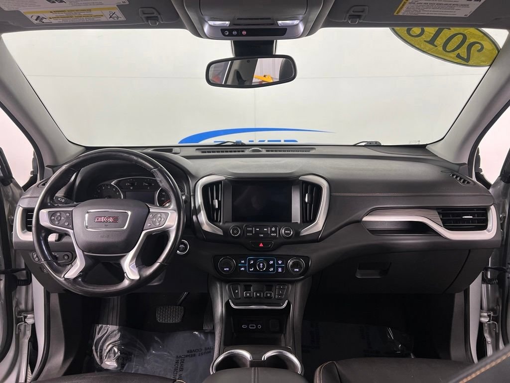 Used 2018 Quicksilver GMC SLT image 10