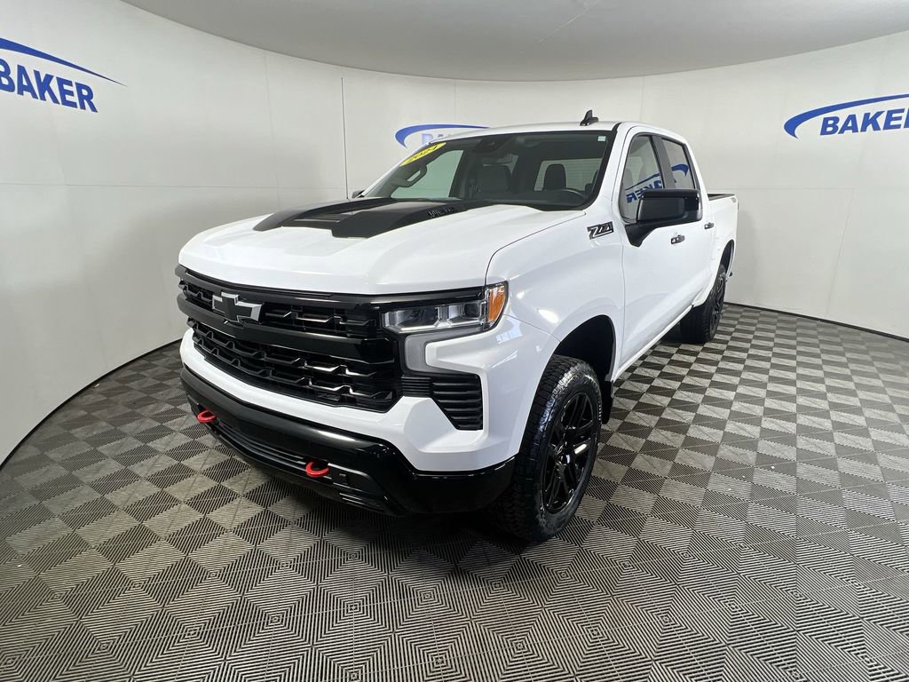 Used 2024 Summit White Chevrolet LT Trail Boss image 5