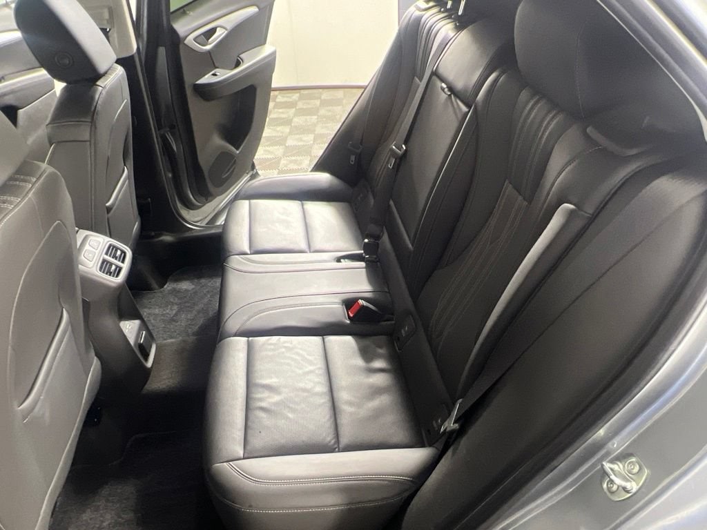 Used 2024 Moonstone Gray Buick Avenir image 15