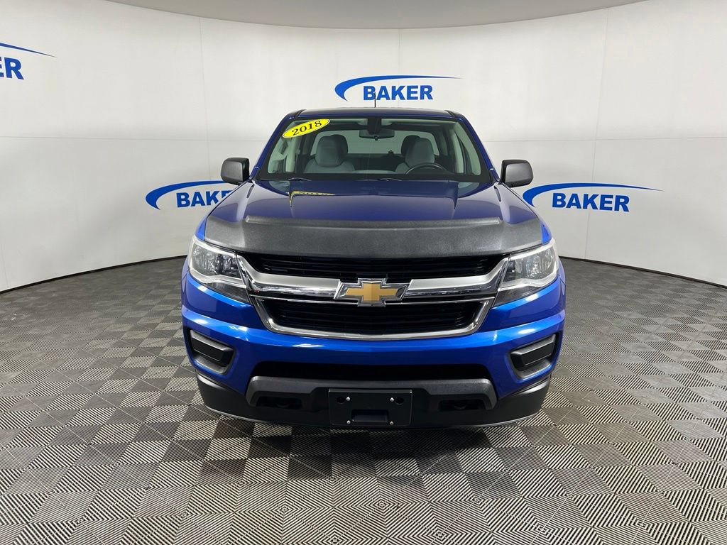 Used 2018 Kinetic Blue Chevrolet WT image 9