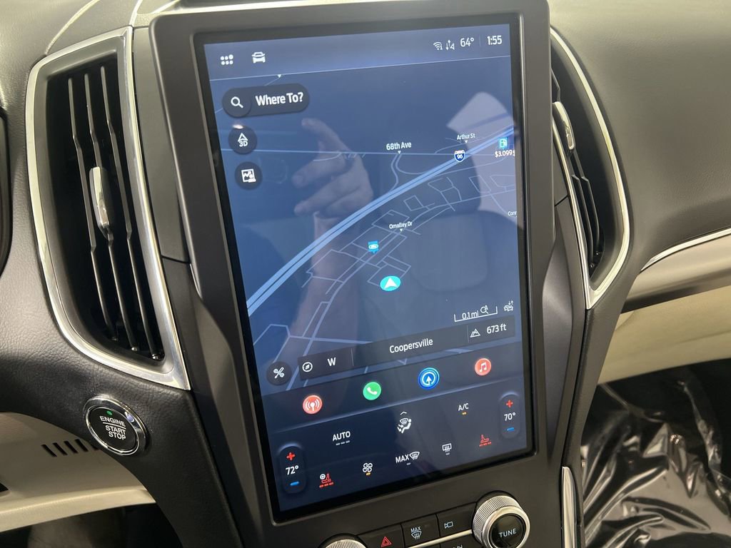 Used 2022 Star White Tri-Coat Ford Titanium image 15