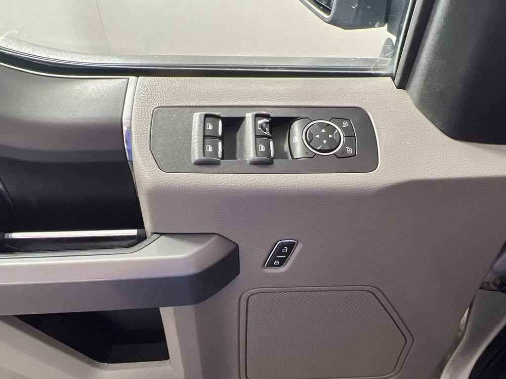 Used 2019 Ingot Silver Ford  image 19