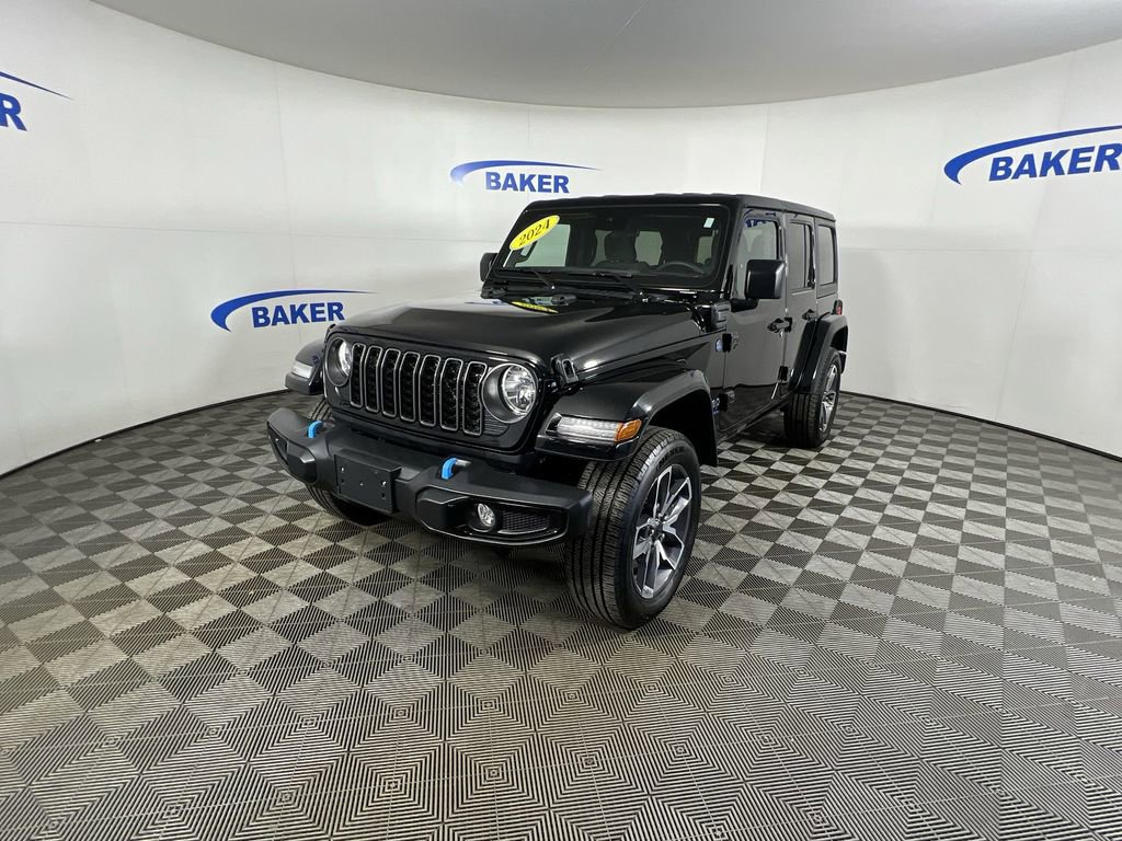 Used 2024 Black Jeep Sport image 5