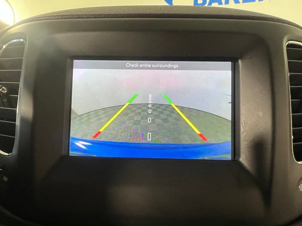 Used 2018 Laser Blue Pearlcoat Jeep Latitude 4x4 image 25