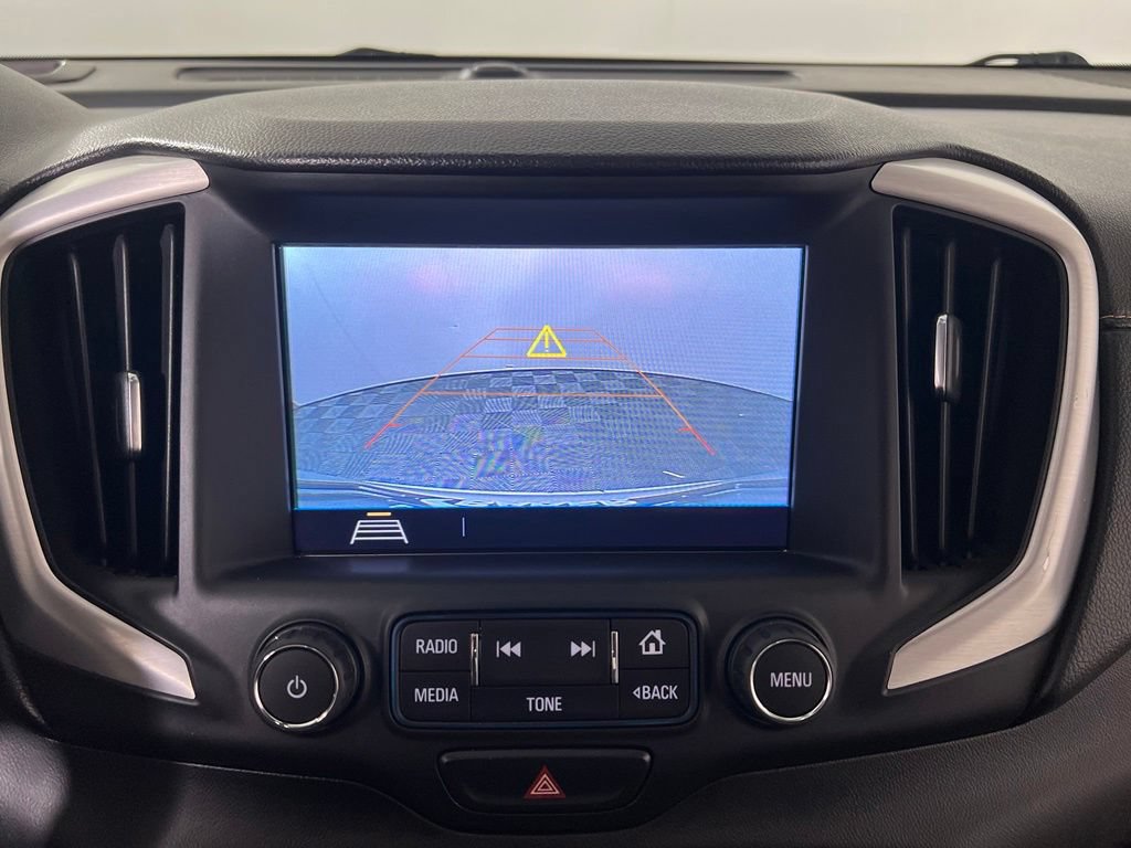 Used 2018 Quicksilver GMC SLT image 25