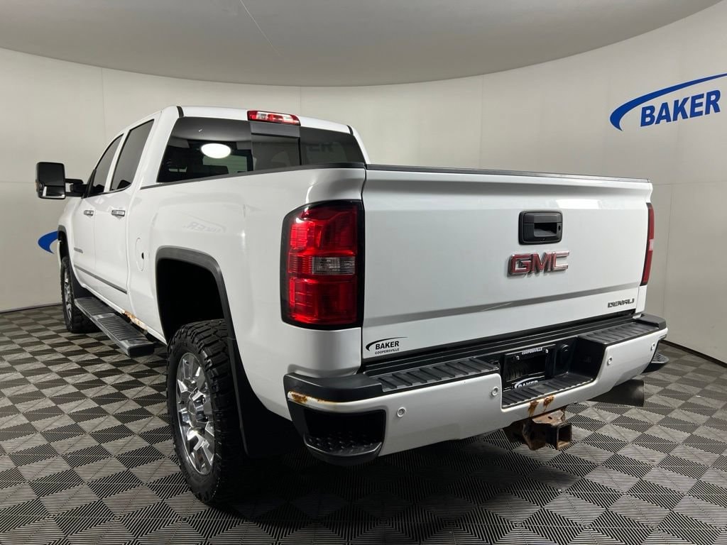 Used 2015 Summit White GMC Denali image 3