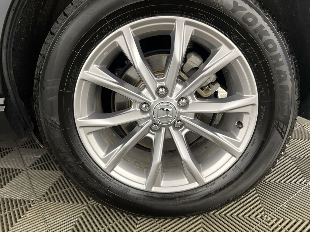 Used 2024 Lunar Silver Honda EX-L image 33