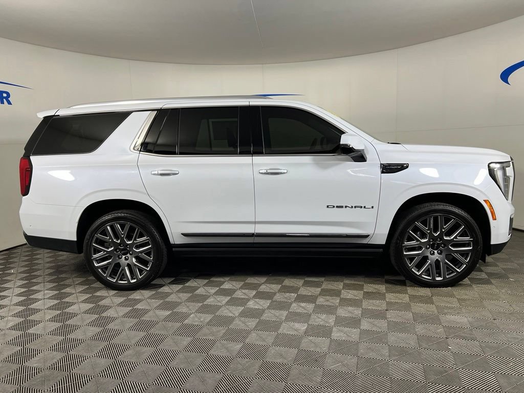 Used 2026 Glacier White Tricoat GMC Denali Ultimate image 7