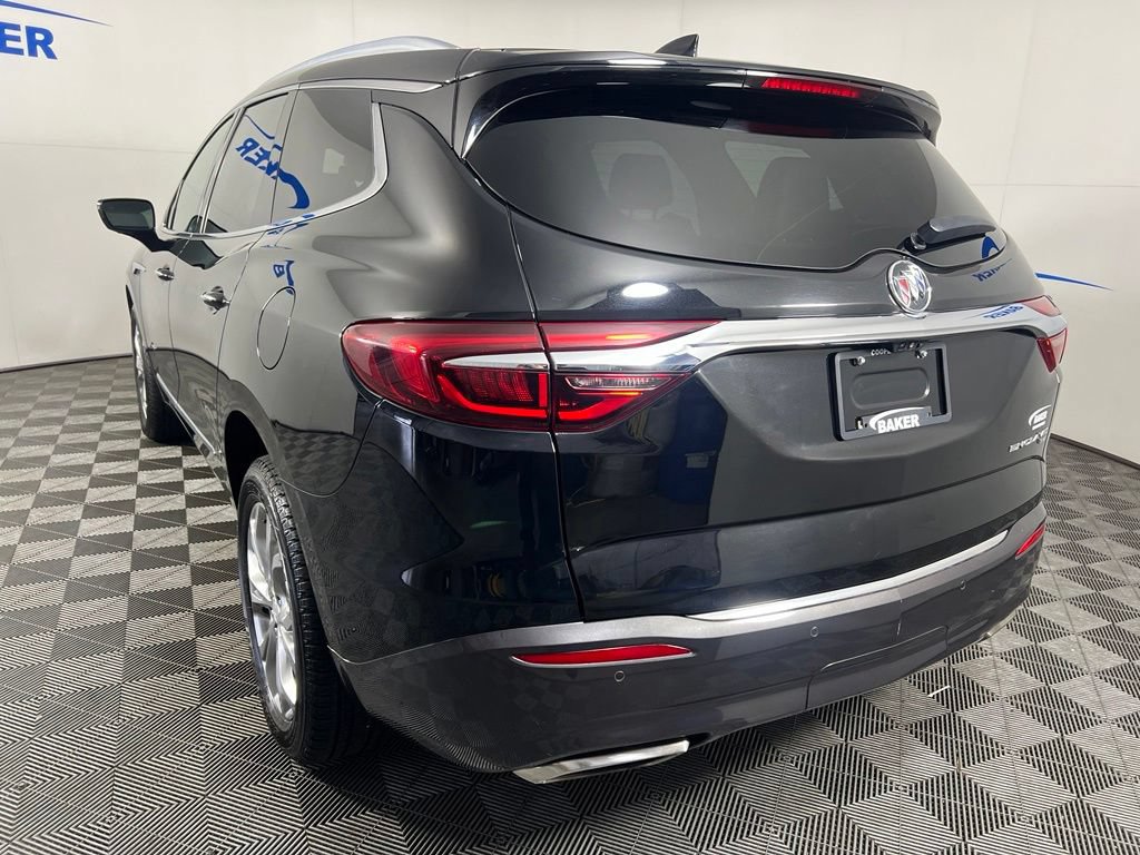 Used 2019 Ebony Twilight Buick Avenir image 3