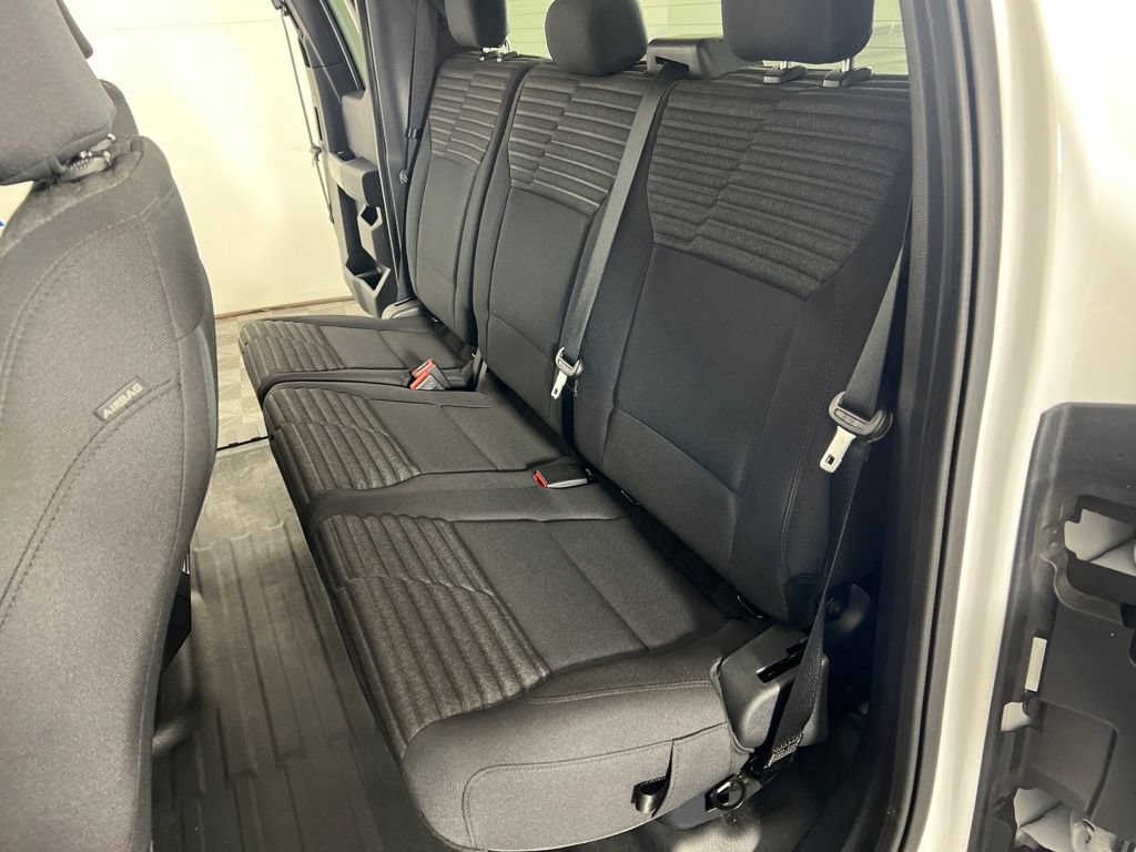 Used 2023 Oxford White Ford  image 15