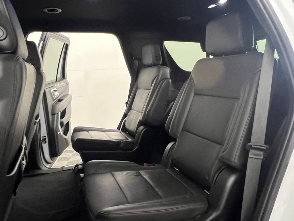 Used 2021 Summit White Chevrolet Z71 image 23