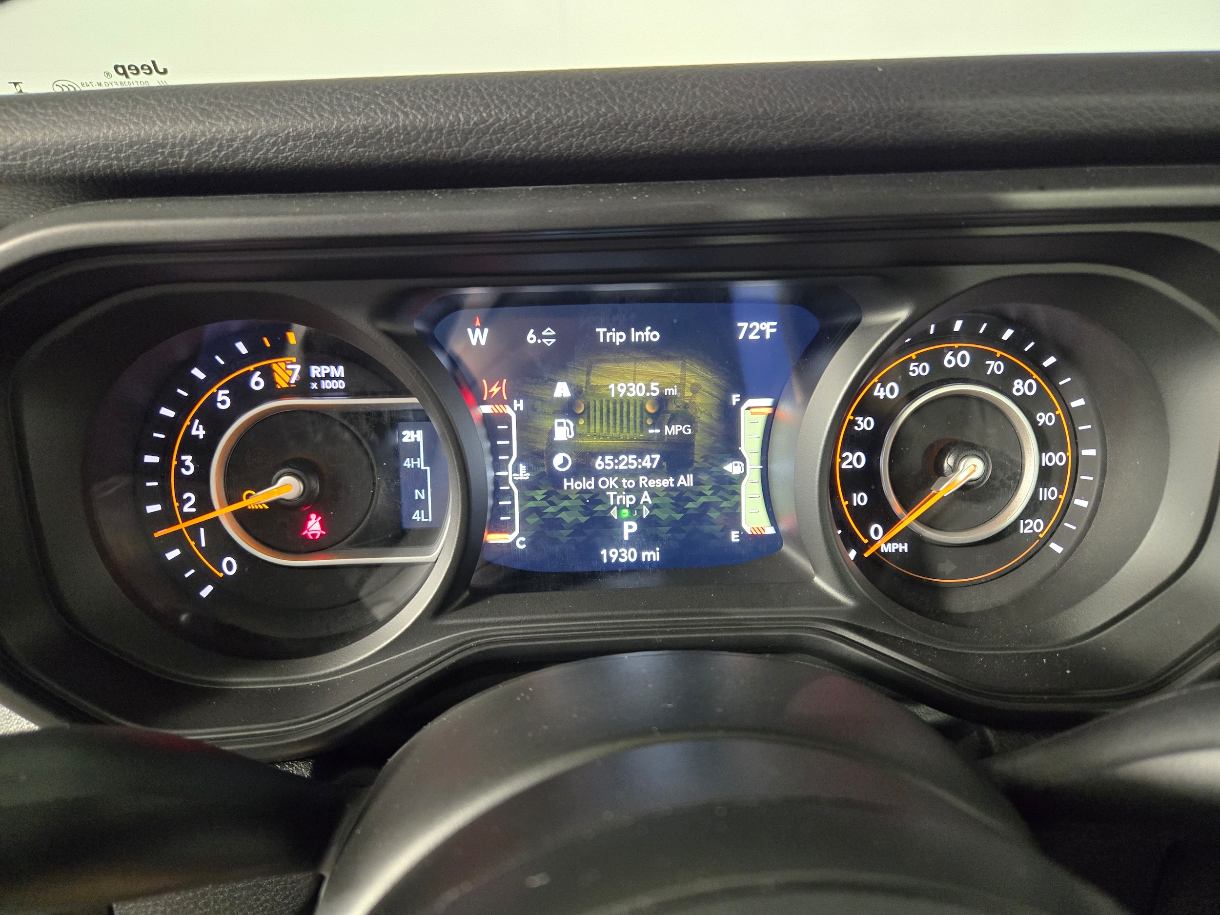 New 2025 Granite Crystal Jeep Sport image 23