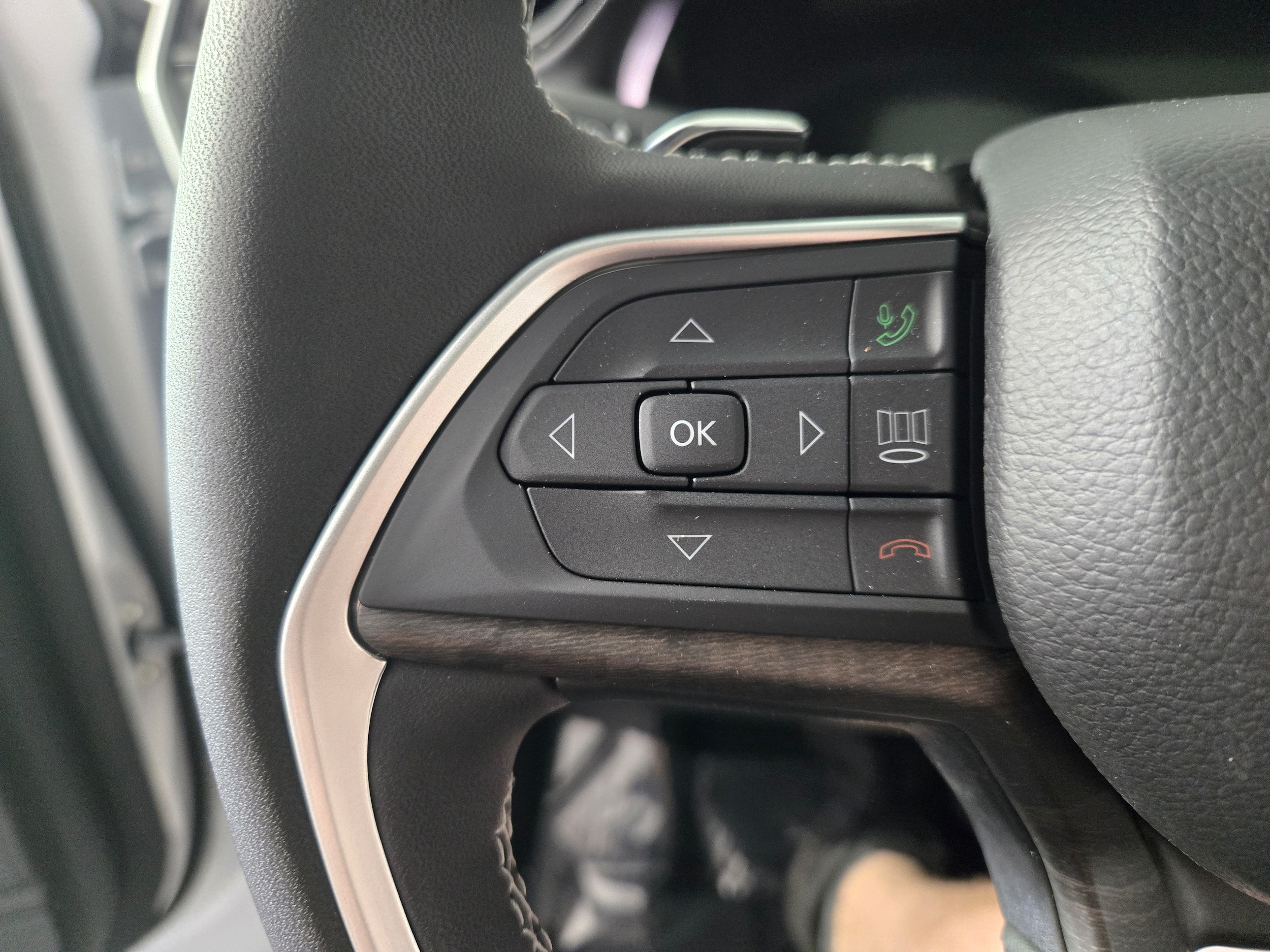 New 2026 Bright White Jeep Limited image 23
