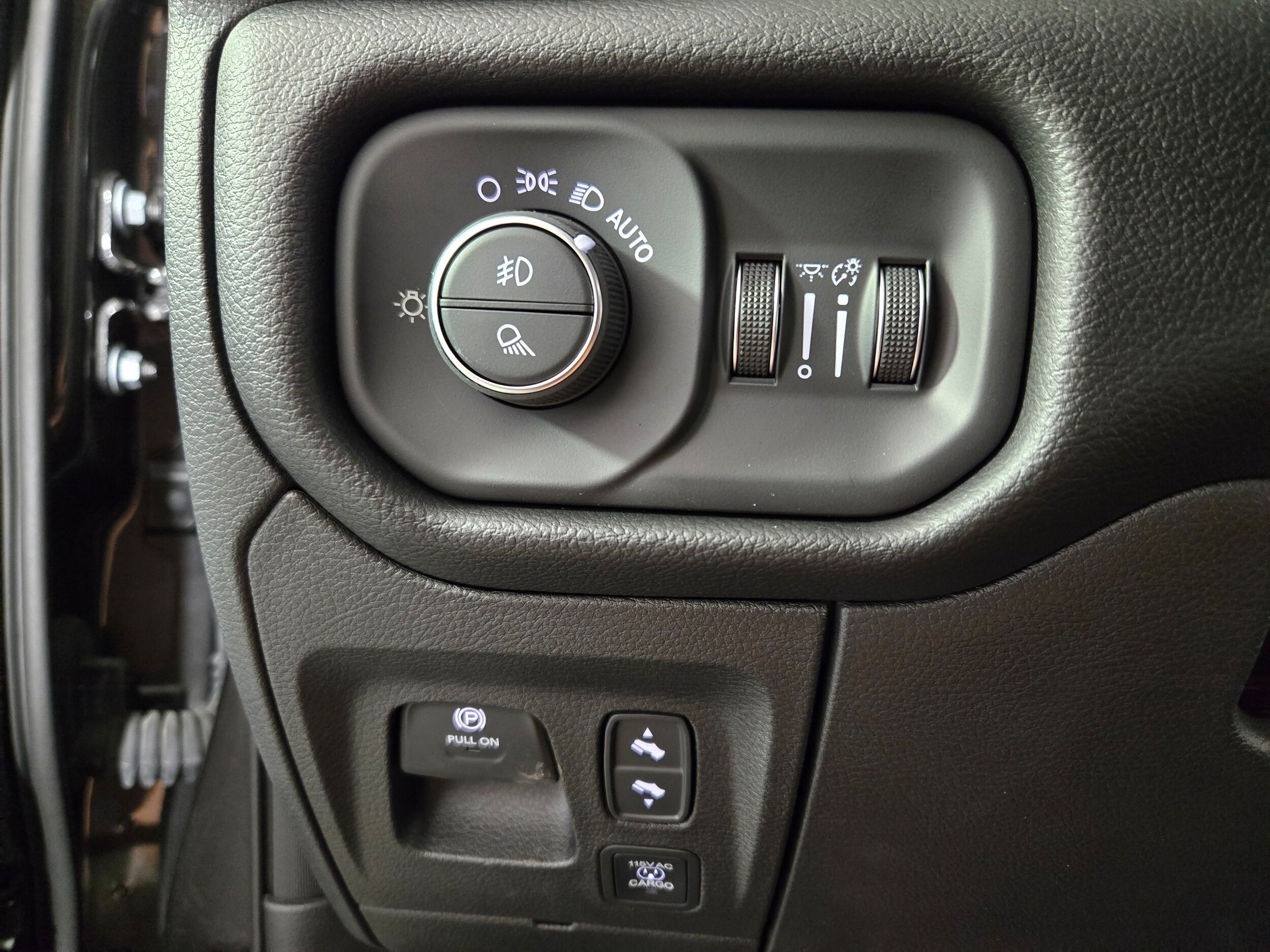 New 2026 Granite Crystal Ram Laramie image 27