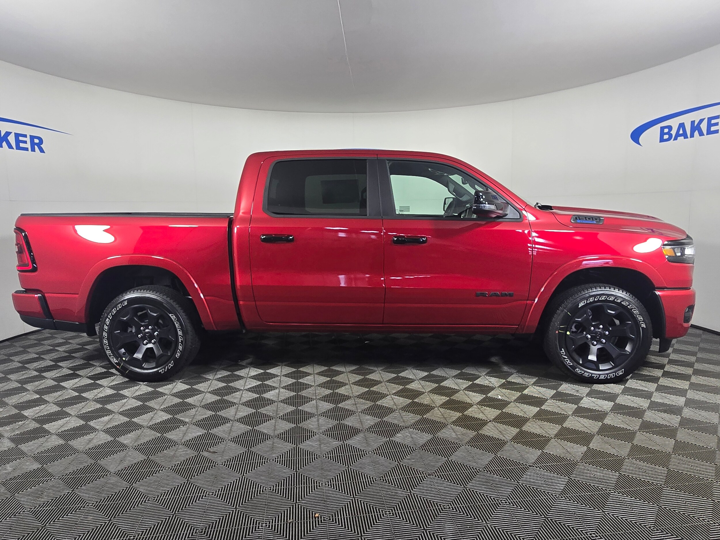 New 2026 Molten Red Pearlcoat Ram Big Horn/Lone Star image 8