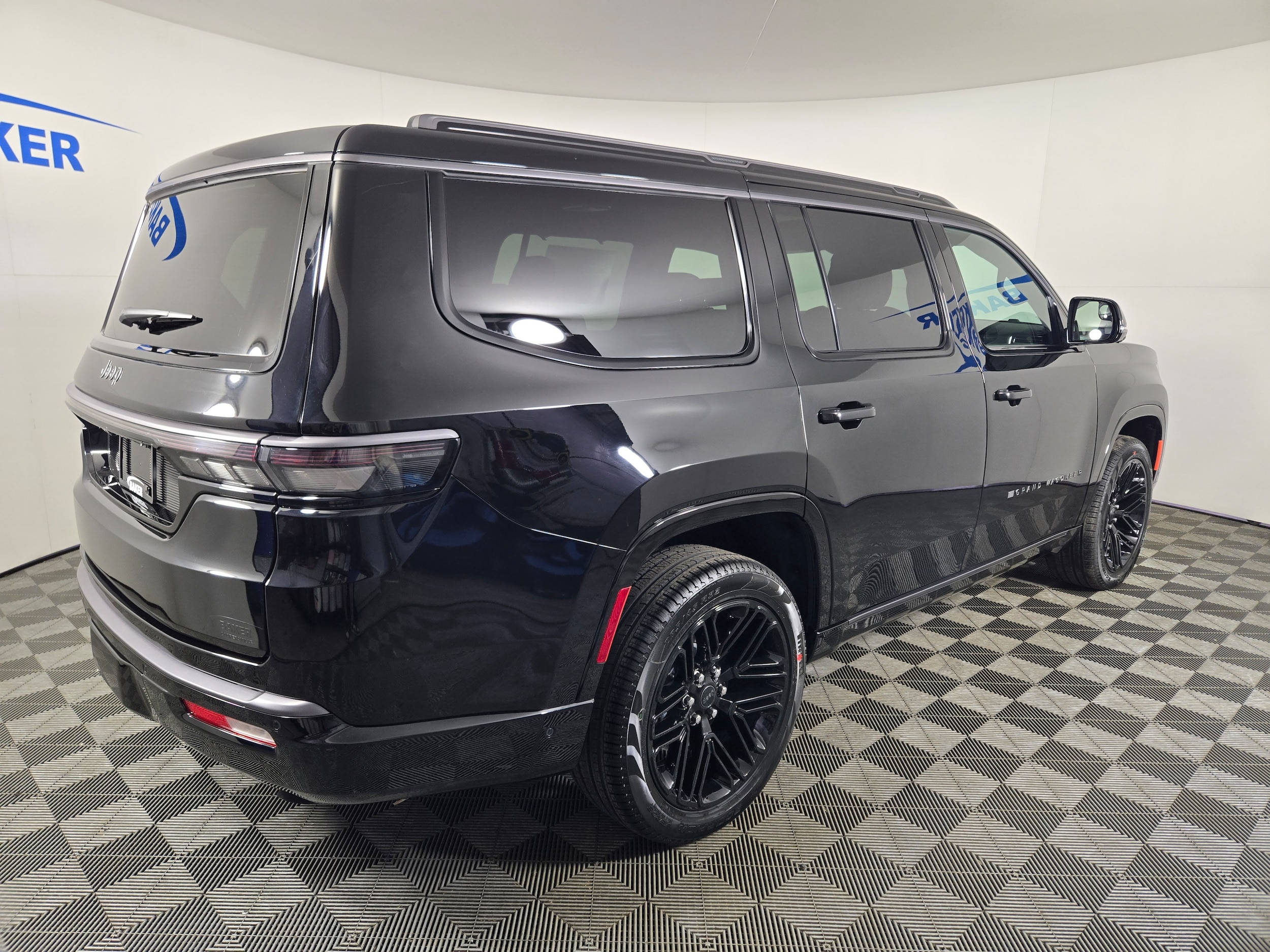 New 2026 High Gloss Black Jeep Limited image 7