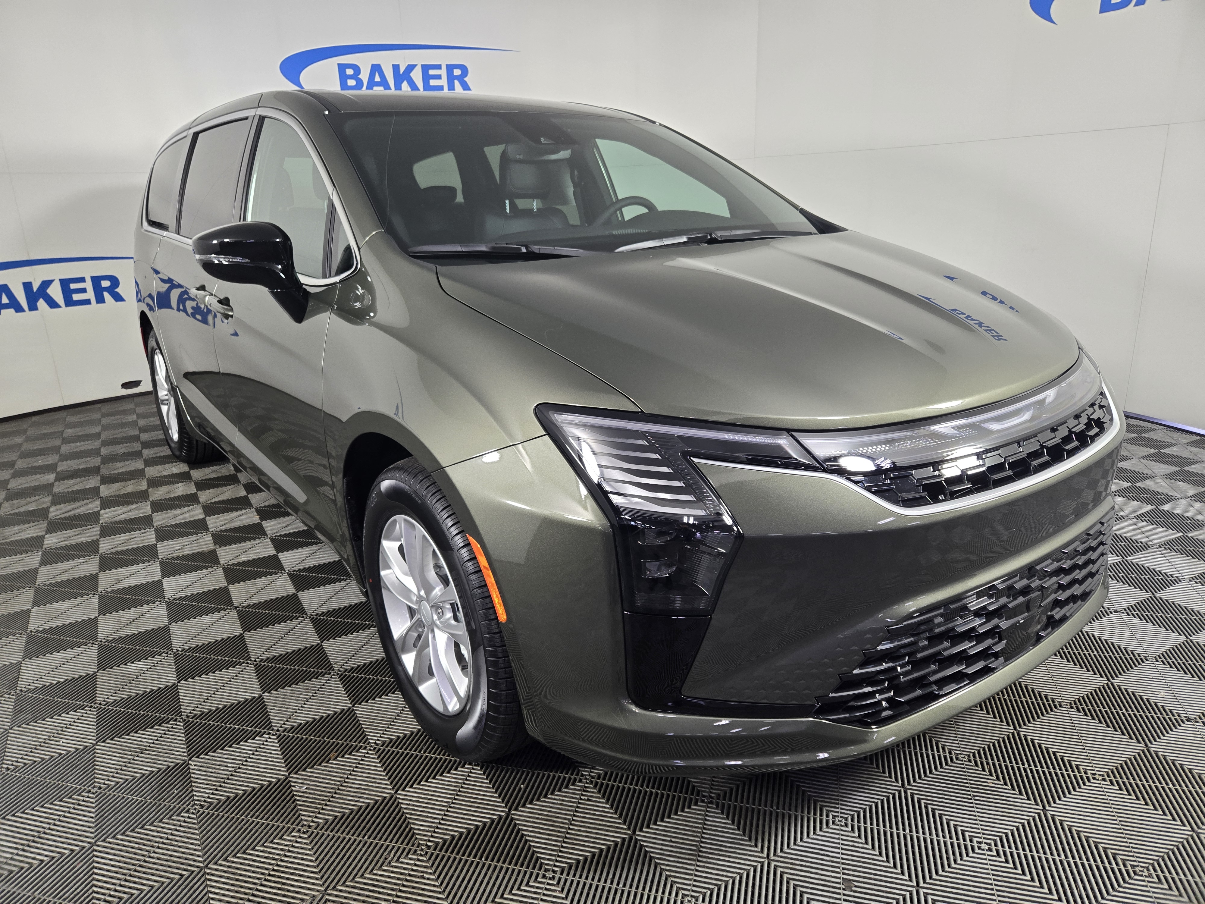 2027 Chrysler Pacifica Select