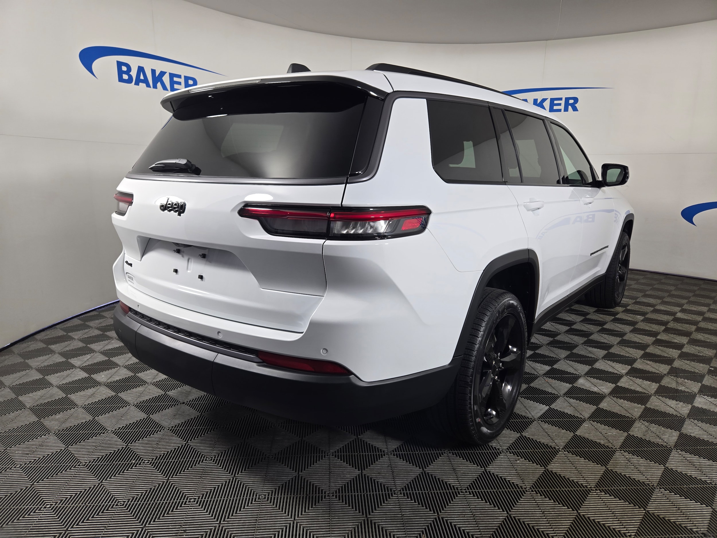 New 2026 Bright White Jeep Limited image 7