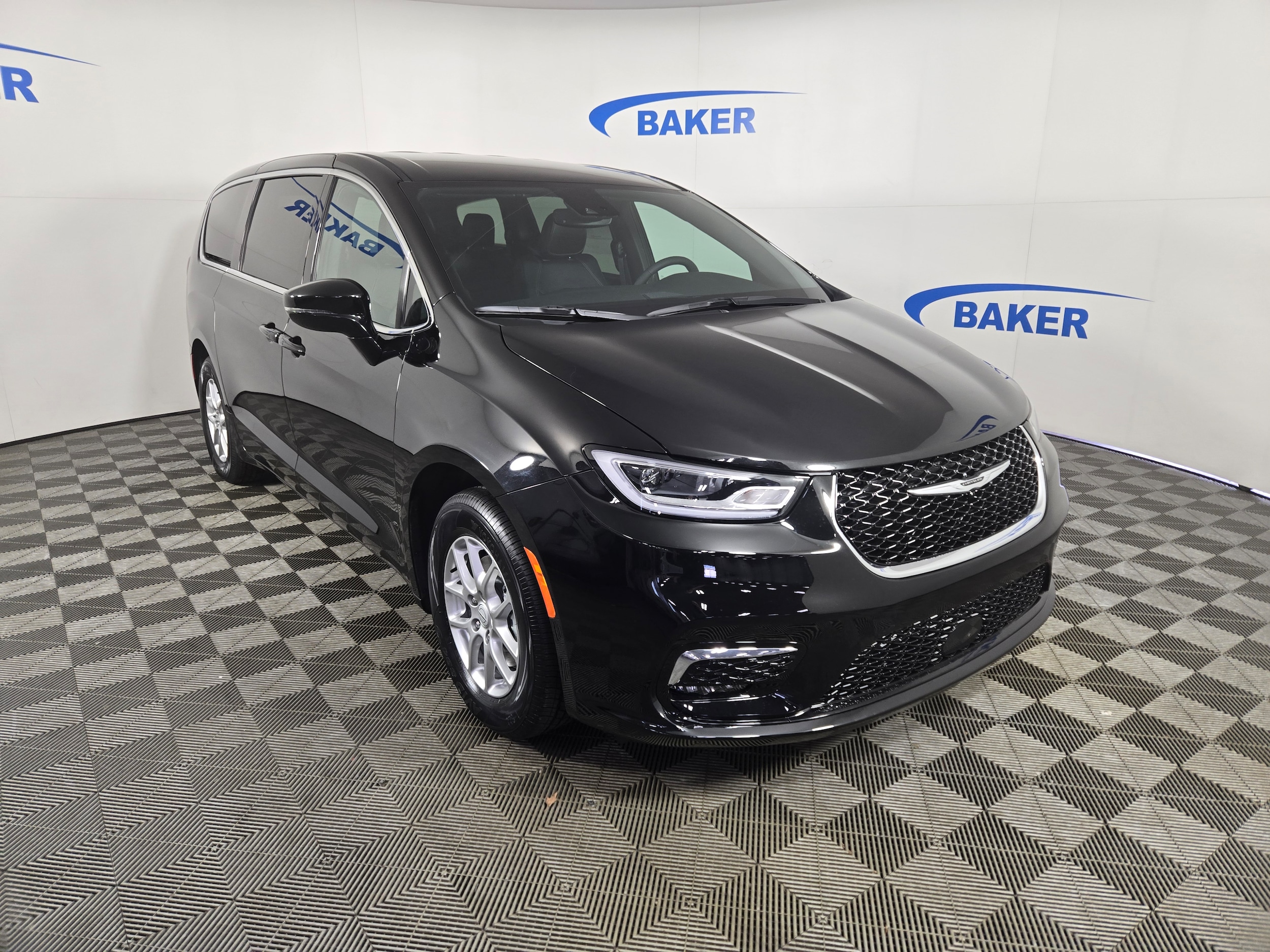 New 2026 Chrysler Pacifica Image