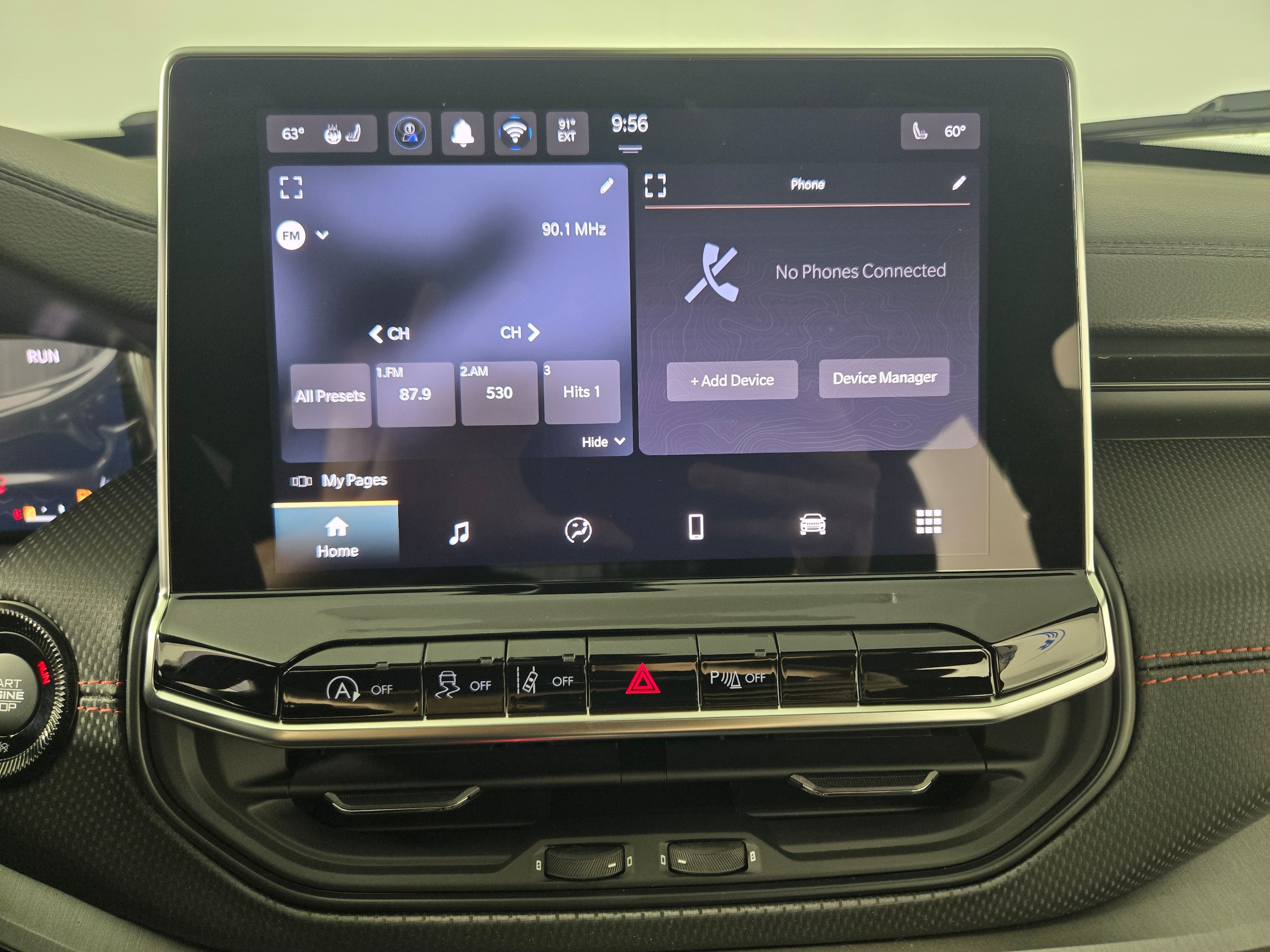 New 2026 Diamond Black Crystal Pearlcoat Jeep Trailhawk image 23