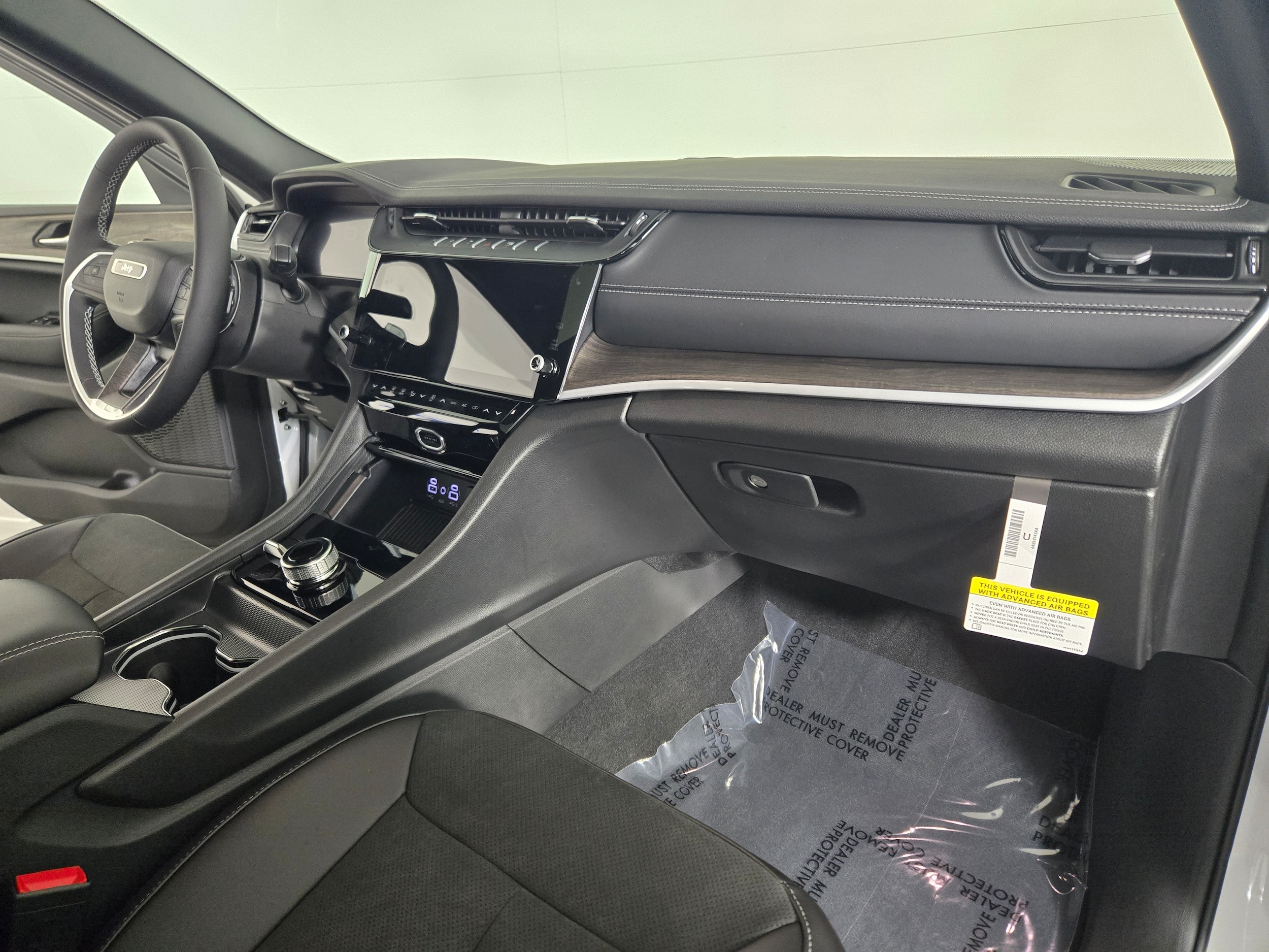 New 2027 Bright White Jeep Laredo image 10