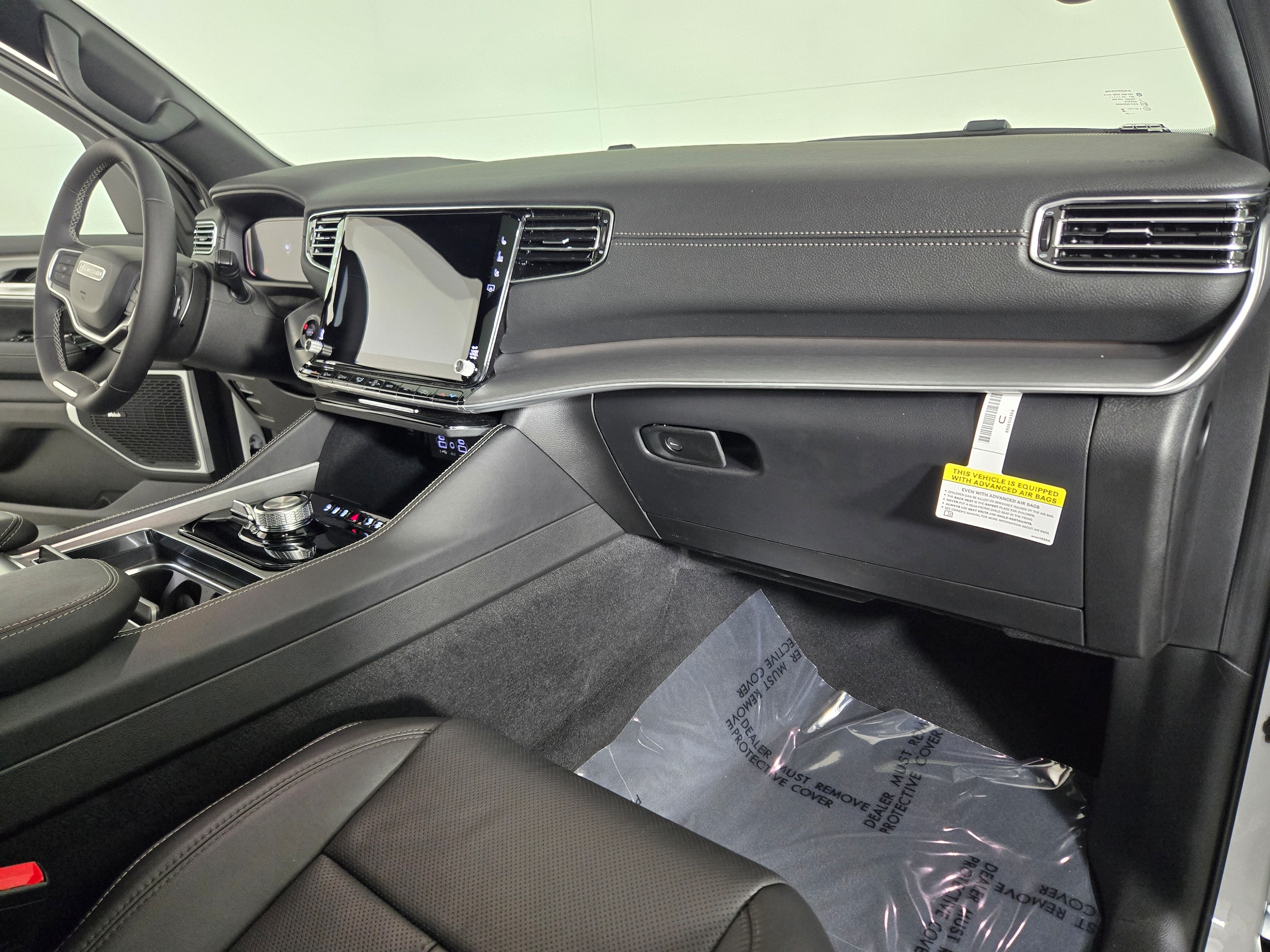 New 2026 Bright White Jeep Limited image 10