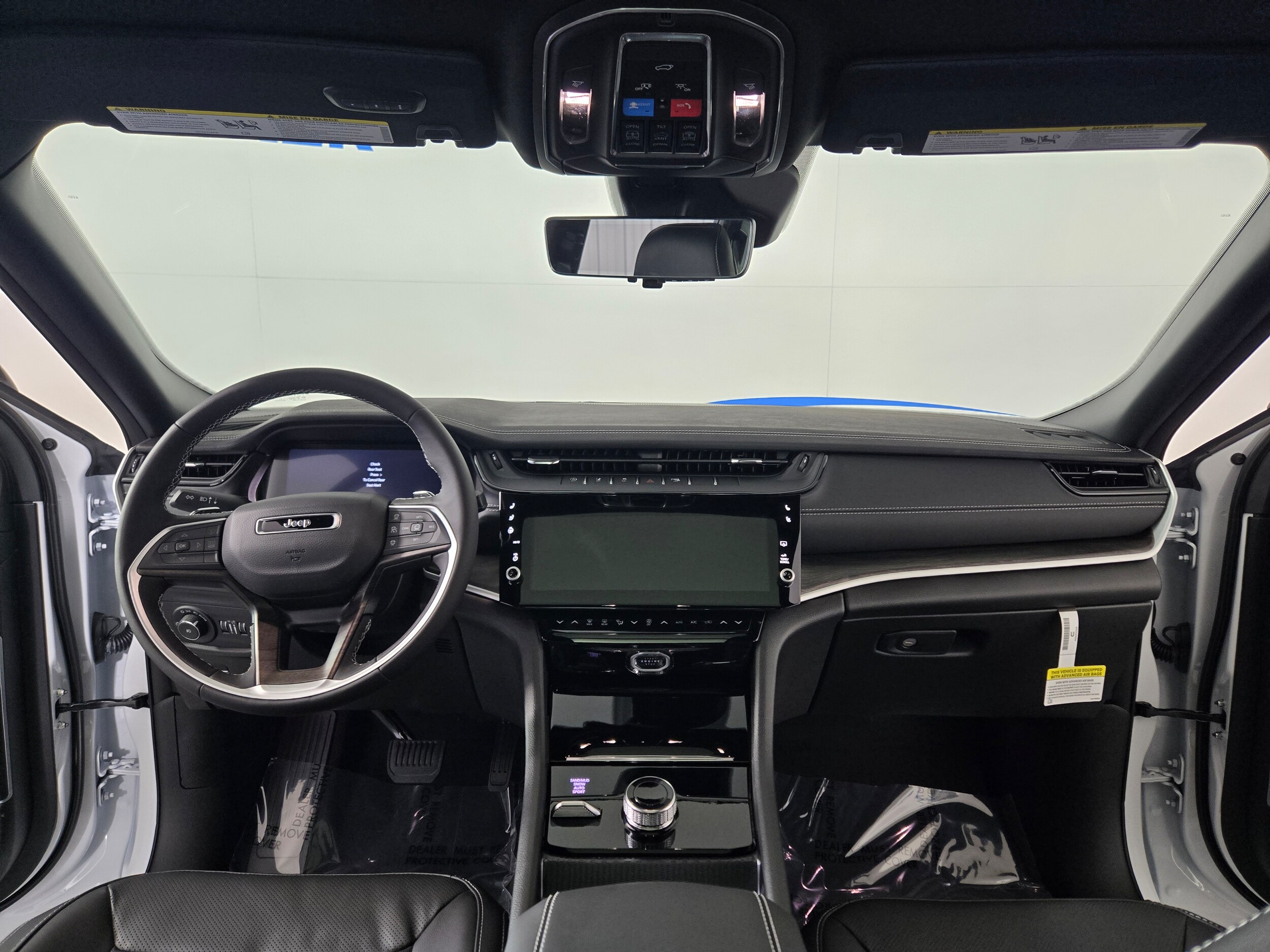 New 2027 Bright White Jeep Limited image 9