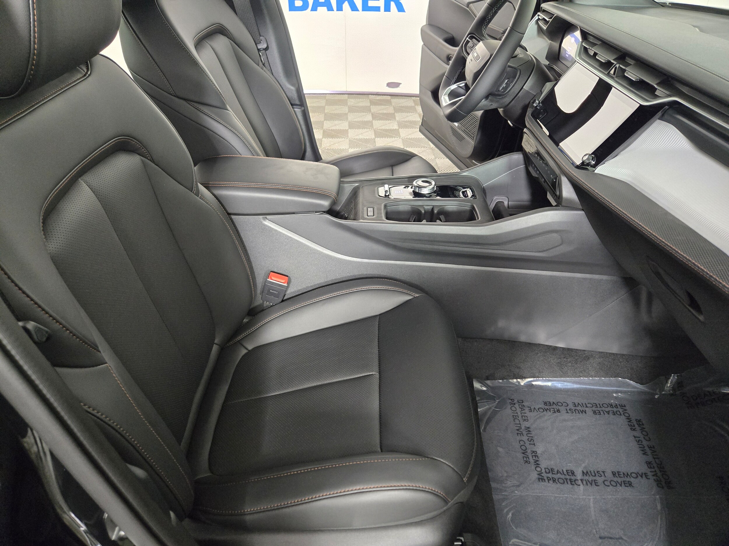 New 2026 Diamond Black Crystal Pearlcoat Jeep Laredo/Limited image 10