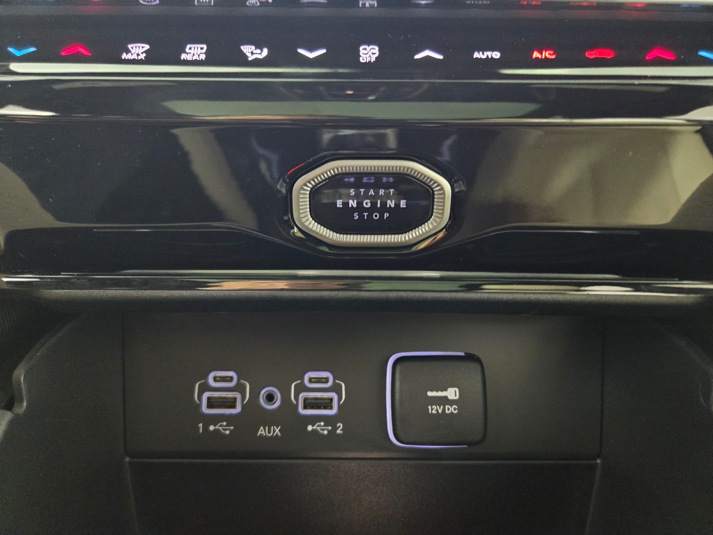 New 2026 Silver Zynith Jeep Limited image 32