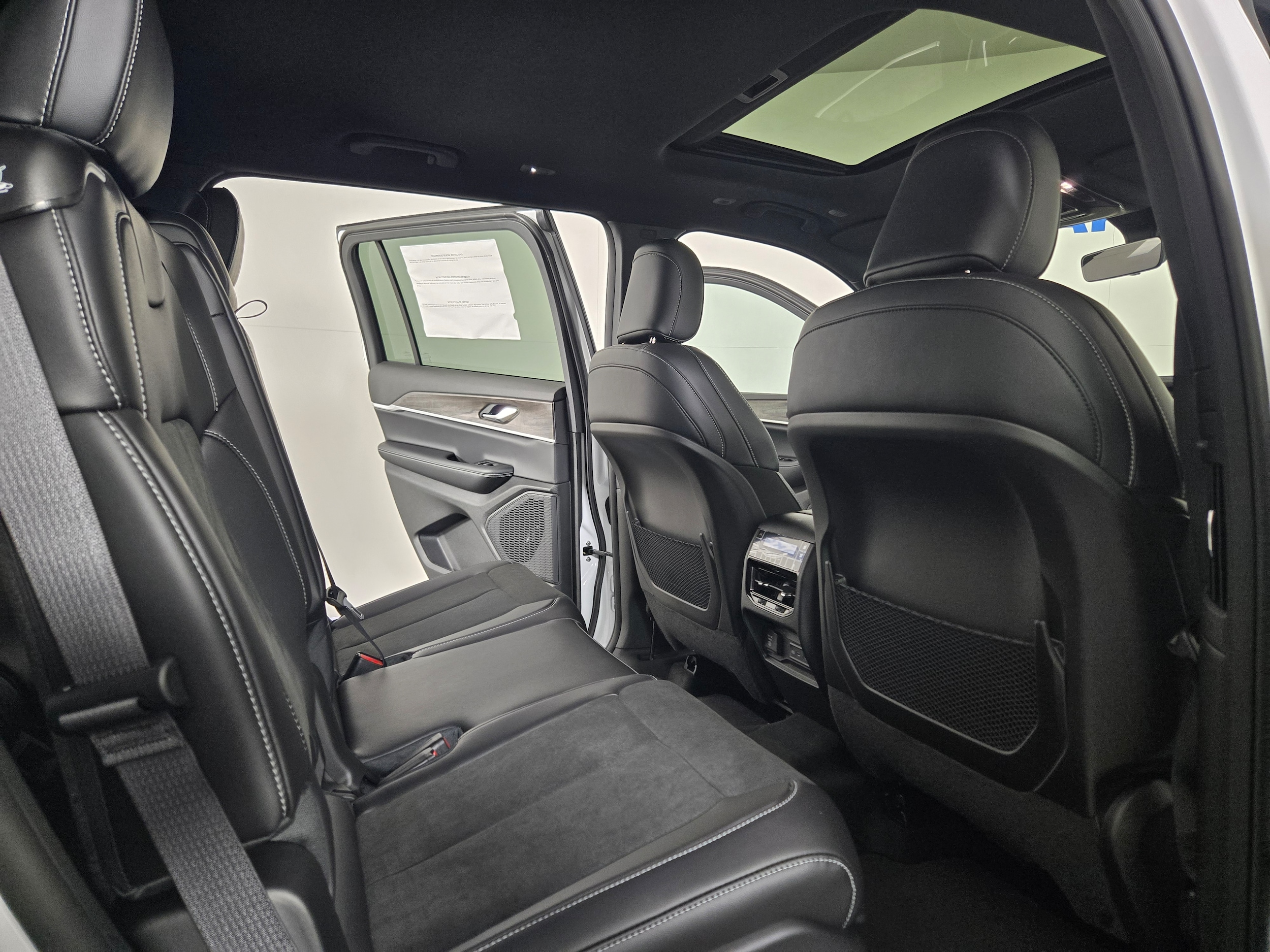 New 2027 Bright White Jeep Laredo image 12