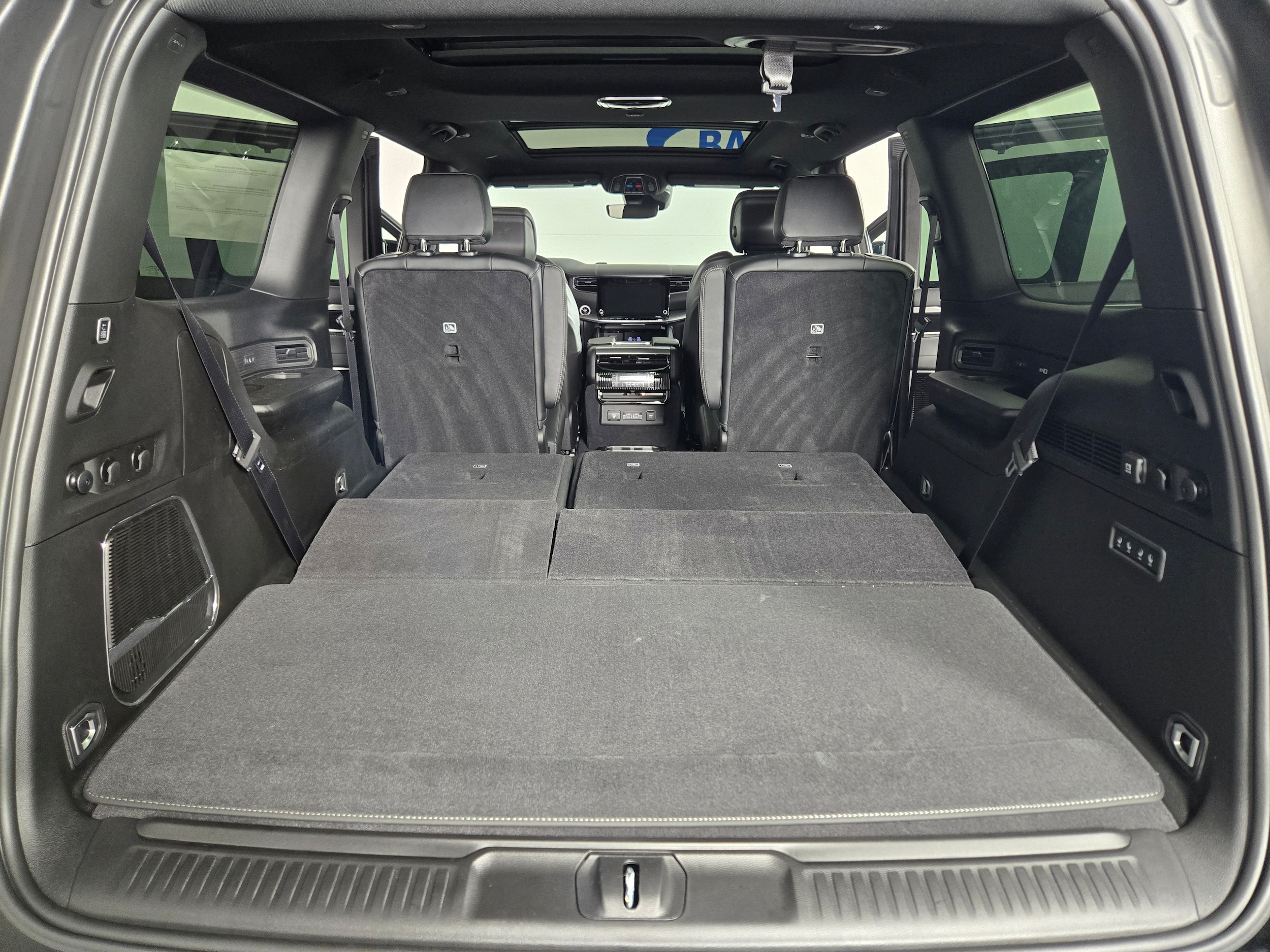 New 2026 High Gloss Black Jeep Limited image 14