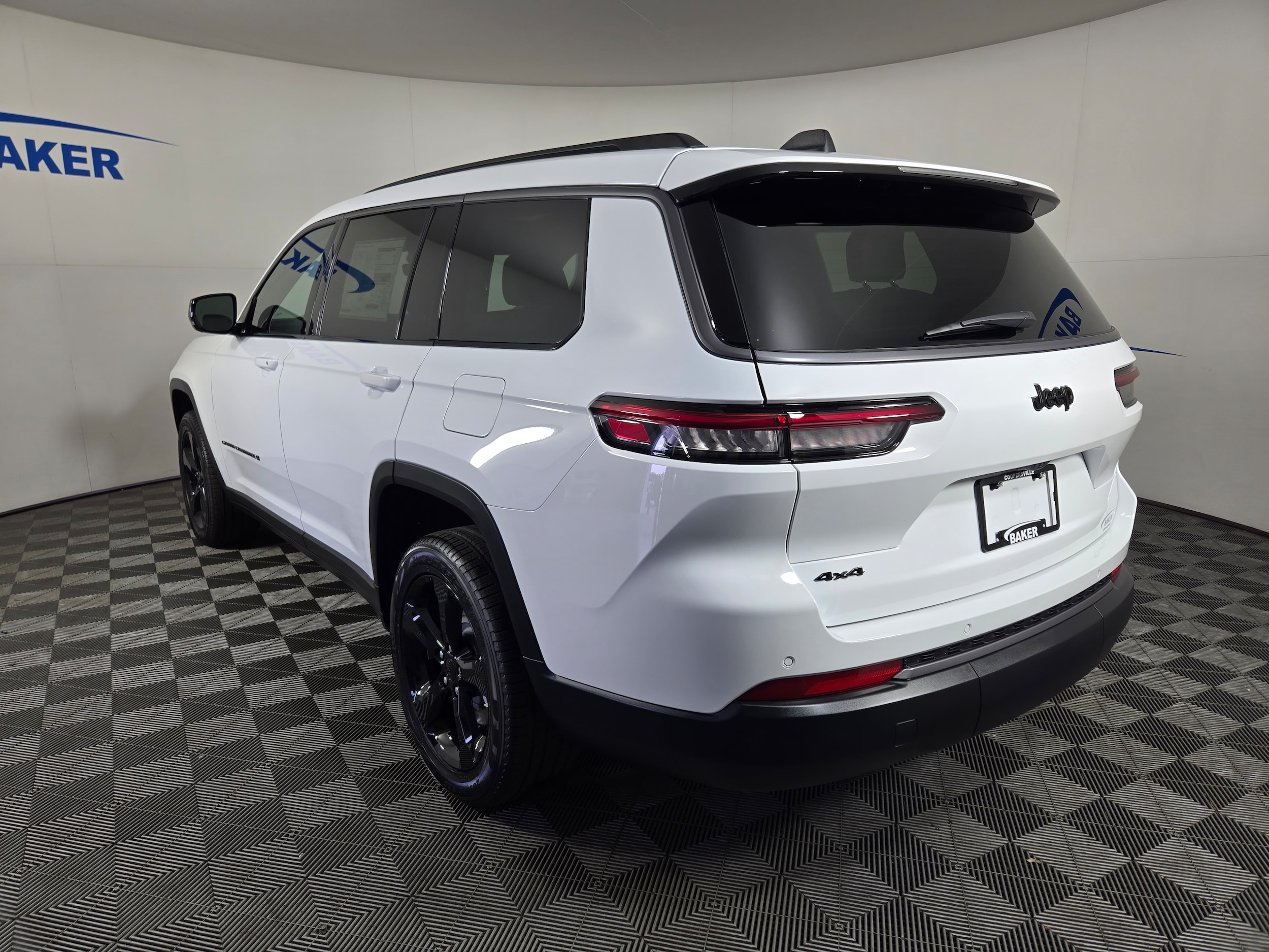 New 2026 Bright White Jeep Limited image 5