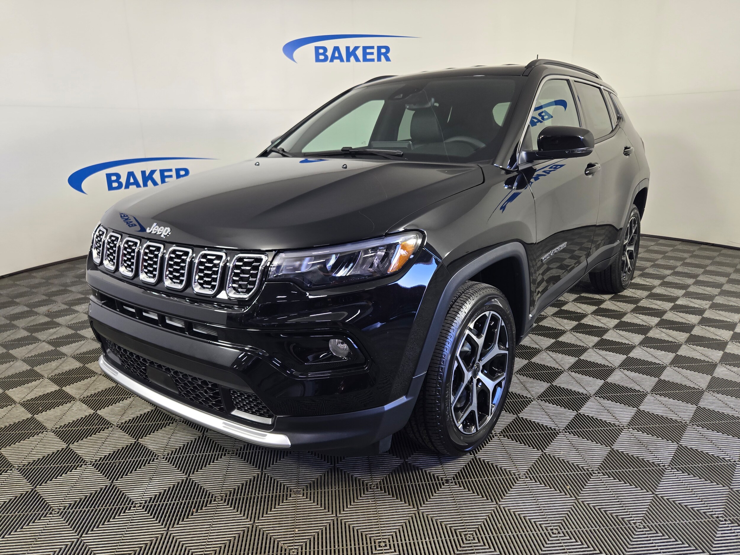New 2026 Diamond Black Crystal Pearlcoat Jeep Limited image 3