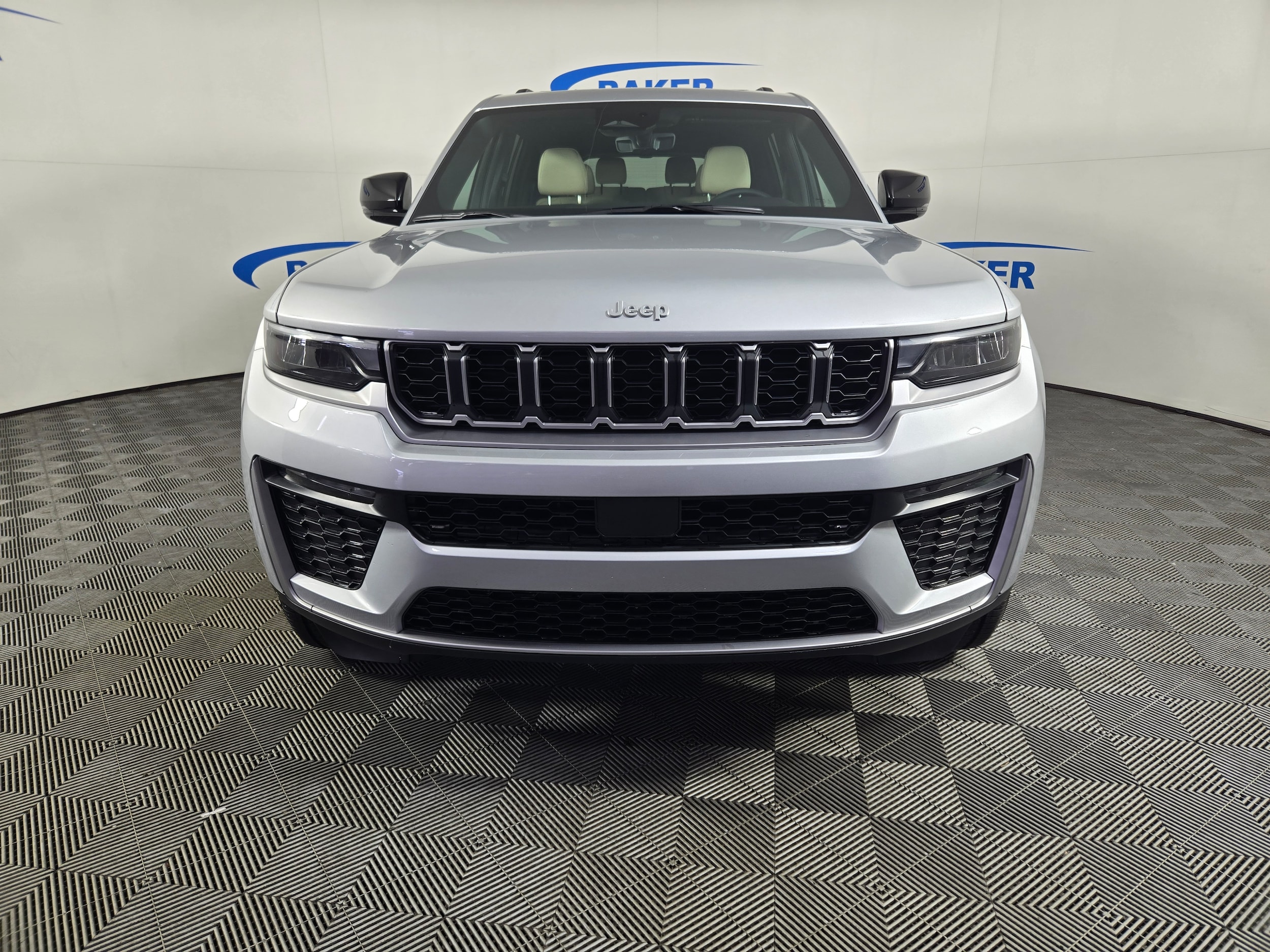 New 2026 Silver Zynith Jeep Limited image 2
