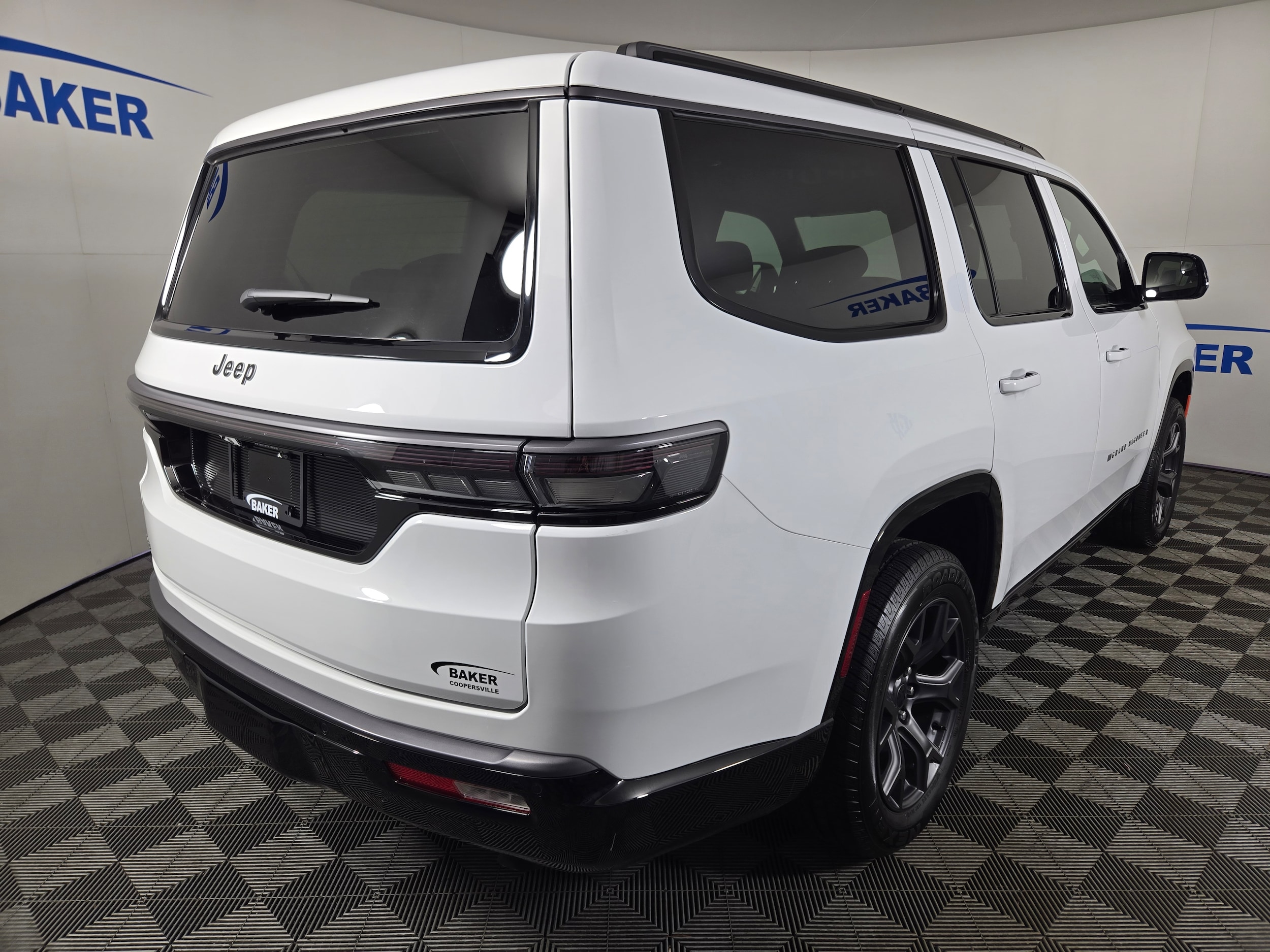 New 2026 Bright White Jeep Limited image 7
